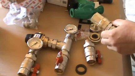 Сборка и монтаж смесительного узла теплого пола с коллектором Резьбовые соединения смесительного узла
