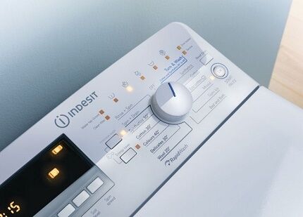 Стиральная машина INDESIT ITW A 5851 W (RF) Стиральная машина INDESIT ITW A 5851 W (RF)