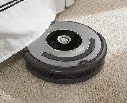 Пылесос легко уберется под кроватью Прибор iRobot Roomba 630