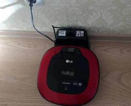 Стильный и современный дизайн модели Робот-пылесос LG VRF6043