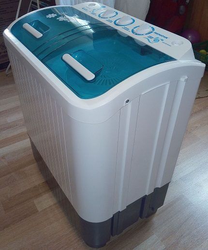 Внешний вид RENOVA WS-40PET Стиралка RENOVA WS-40PET