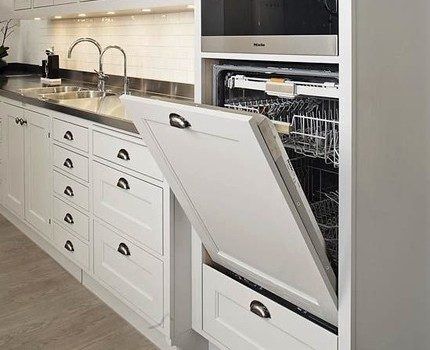 Полностью встраиваемая полноразмерная модель Посудомойка Samsung DW60M6051BB