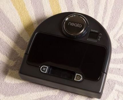Робот-пылесос имеет особую форму корпуса Робопылесос Neato Botvac Connected