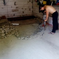 Демонтаж бетонной стяжки: инструкция по самостоятельному снятию стяжки + советы специалистов
