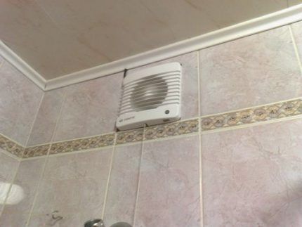 Вентилятор в ванной комнате