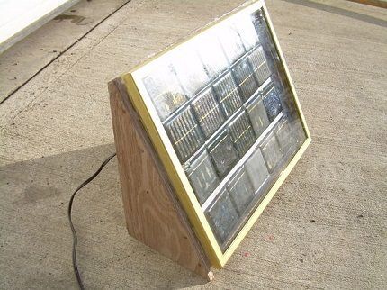 Солнечная батарея на каркасе