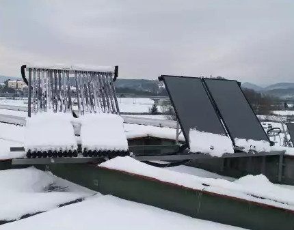 Вакуумный коллектор под снегом