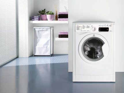 Стиральная машина Indesit Стиральная машина Indesit