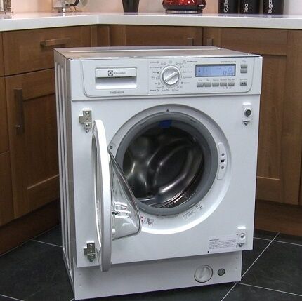 Стиральная машинка с сушкой Electrolux EWX 147410 Стиралка с сушкой Электролюкс