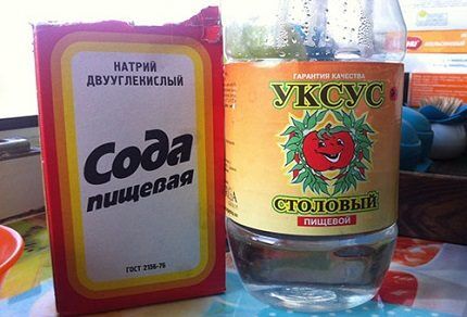 Сода и уксус для мытья холодильника