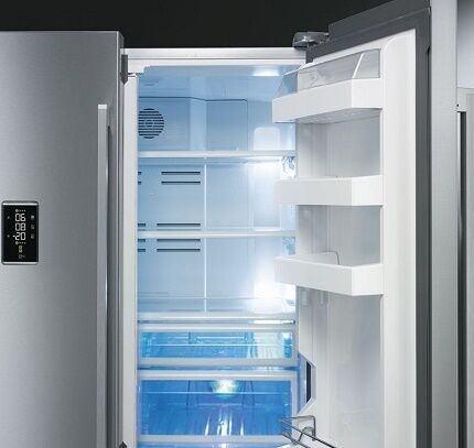 Многодверная модель холодильника от Смег