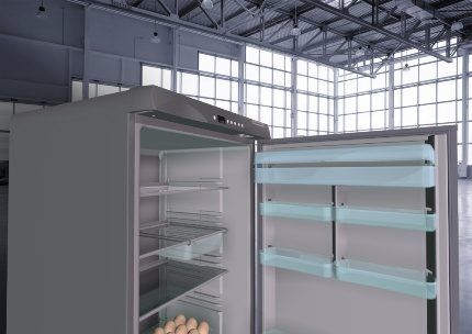 Внутренний отсек нового холодильника Саратов 