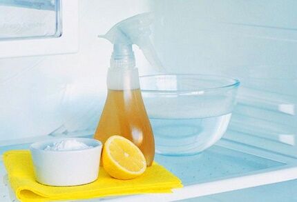 Сода и лимон для нейтрализации запаха
