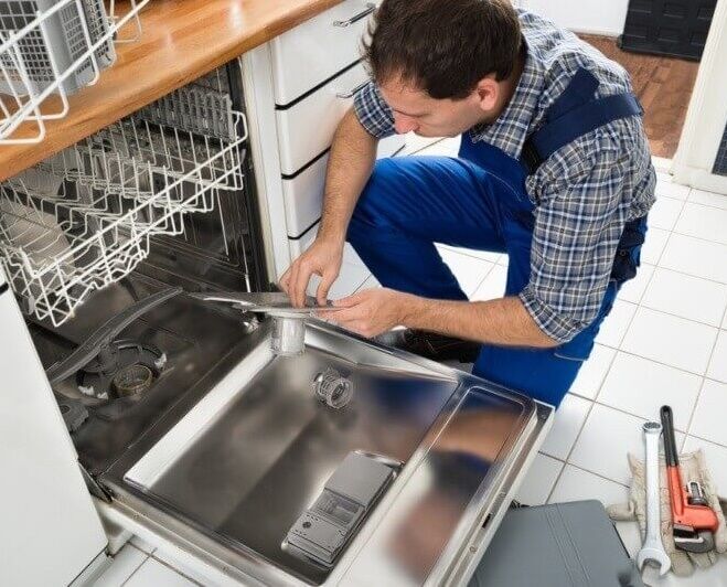 Ремонт неисправностей посудомоечных машин Electrolux