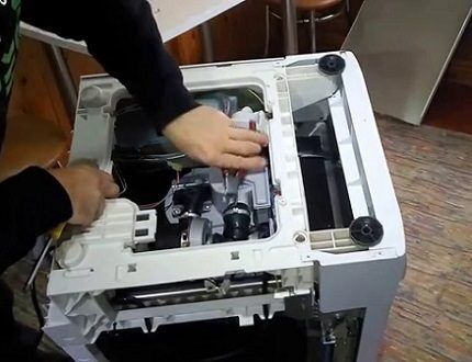 Датчик воды в посудомоечной машине: виды, устройство, как проверить + проведение ремонта