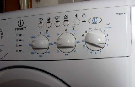 Панель управления стиральной машины
