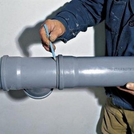 Компенсатор для пластиковой трубы
