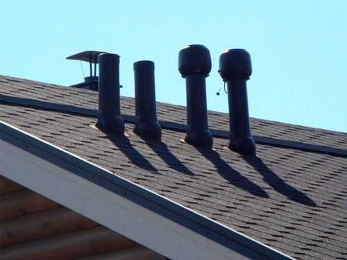 Вентиляционные трубы на крыше дома обустройство выхода вытяжного трубопровода через крышу