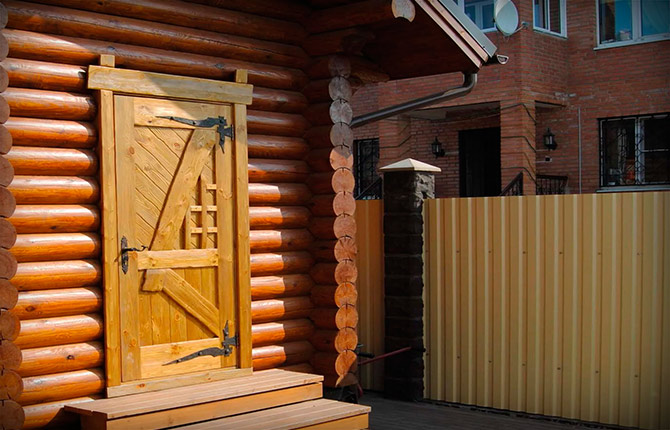 Утепление входной деревянной двери своими руками